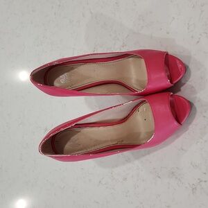 Hot Pink Platfrom Heels Size 9